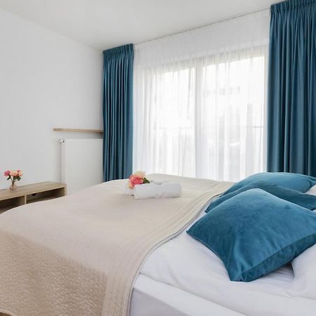 Warsaw Praga Okrzei Apartment By The River By Noclegi Renters Bagian luar foto
