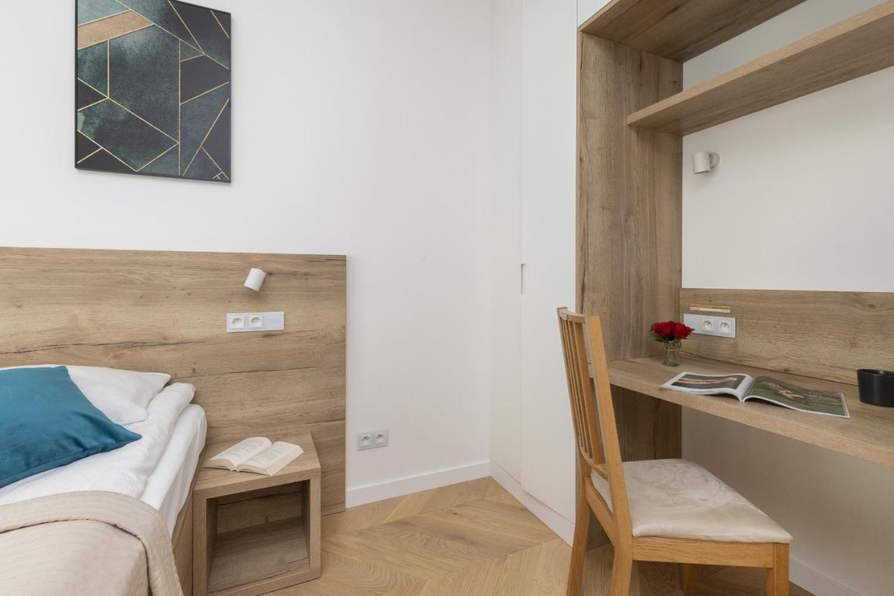 Warsaw Praga Okrzei Apartment By The River By Noclegi Renters Bagian luar foto