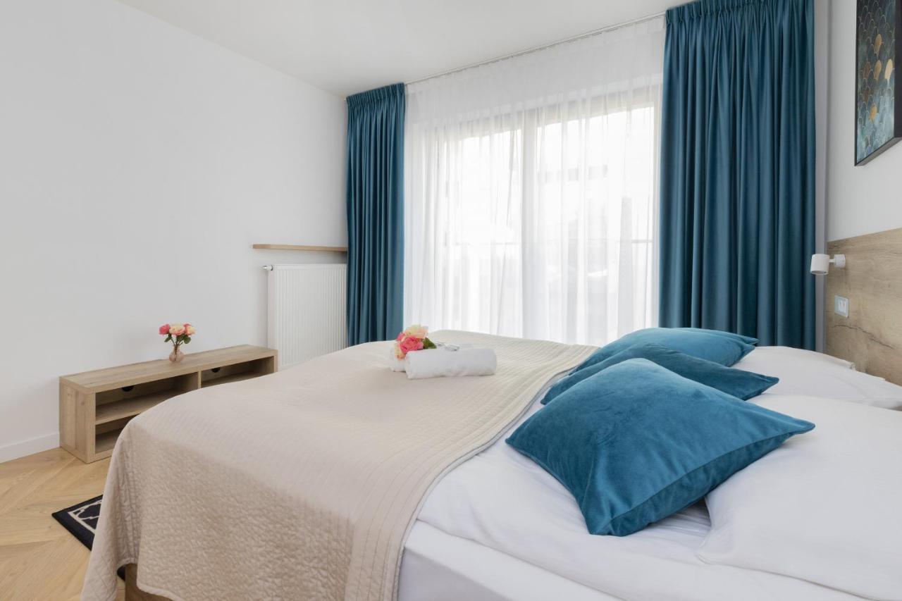 Warsaw Praga Okrzei Apartment By The River By Noclegi Renters Bagian luar foto